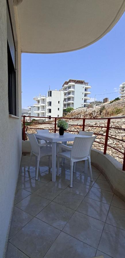 Green Apartment